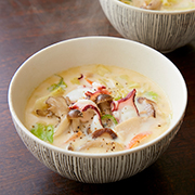 カット野菜とタコのコク味噌スープ